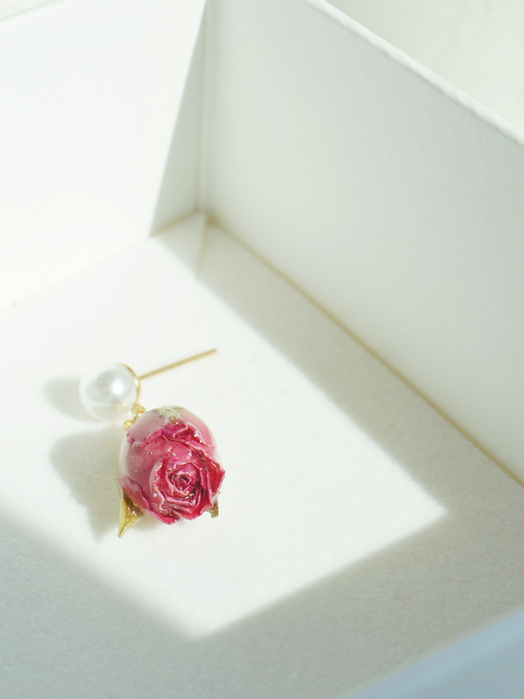 *REAL FLOWER* Ingrid Rosebud Drop Earrings with Pearl Studs