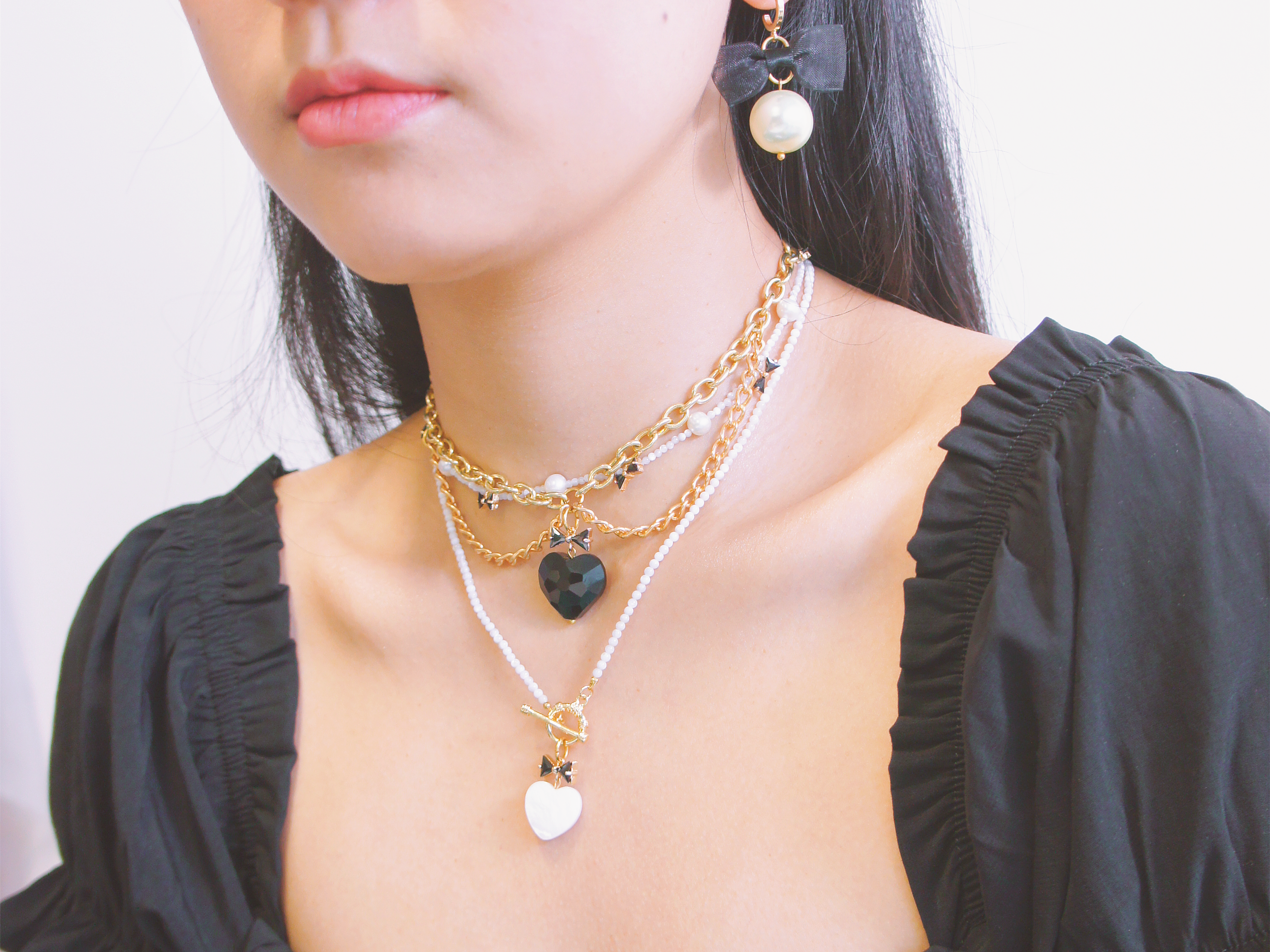 Whisper of Heart Choker Necklace with Golden Chain Collar and Faceted Glass Heart Pendant