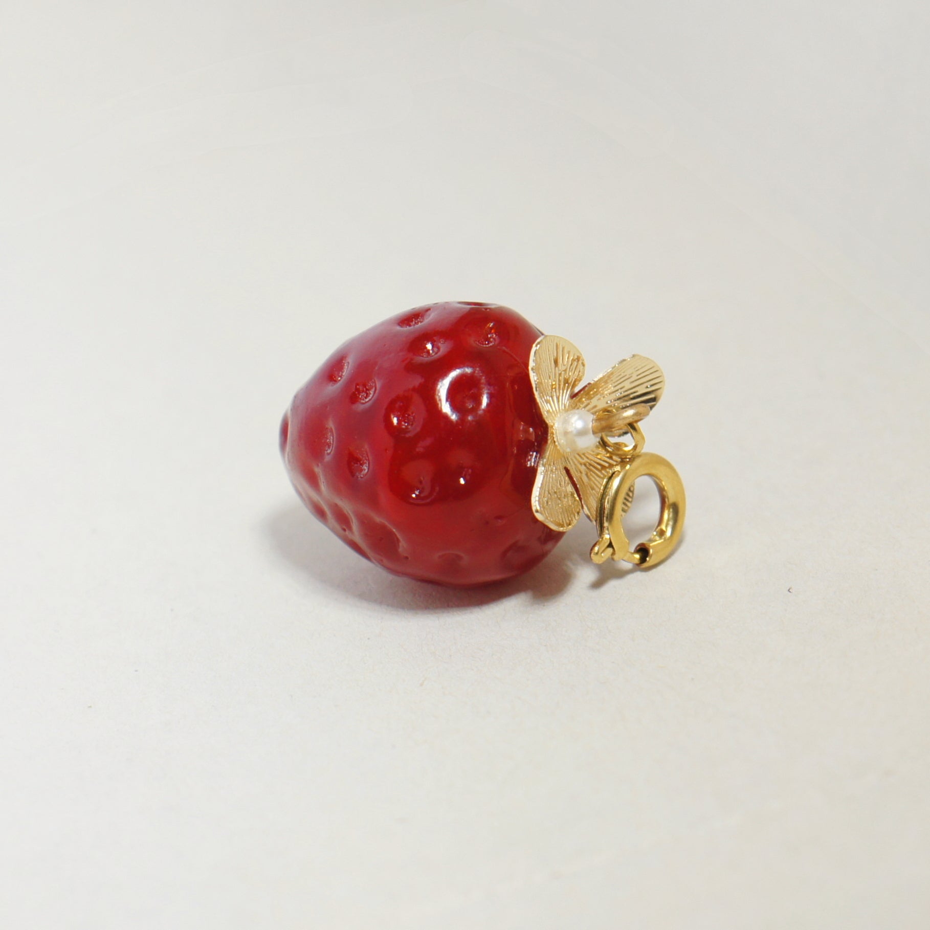 Strawberry Fields Golden Chain Necklace With Detachable Jumbo Glass Strawberry Pendant