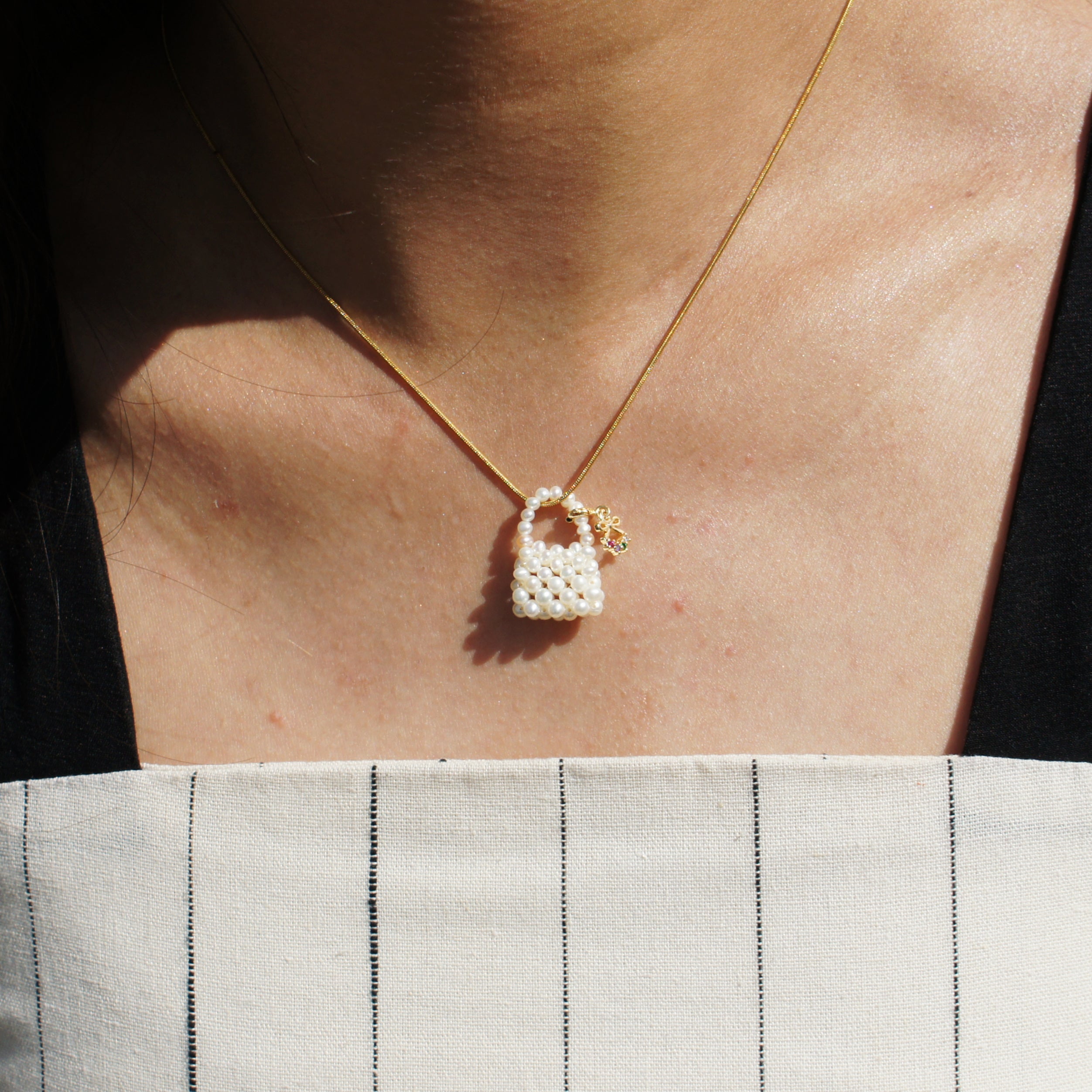 Purse-onal Favourite Freshwater Pearl Purse Pendant Necklace