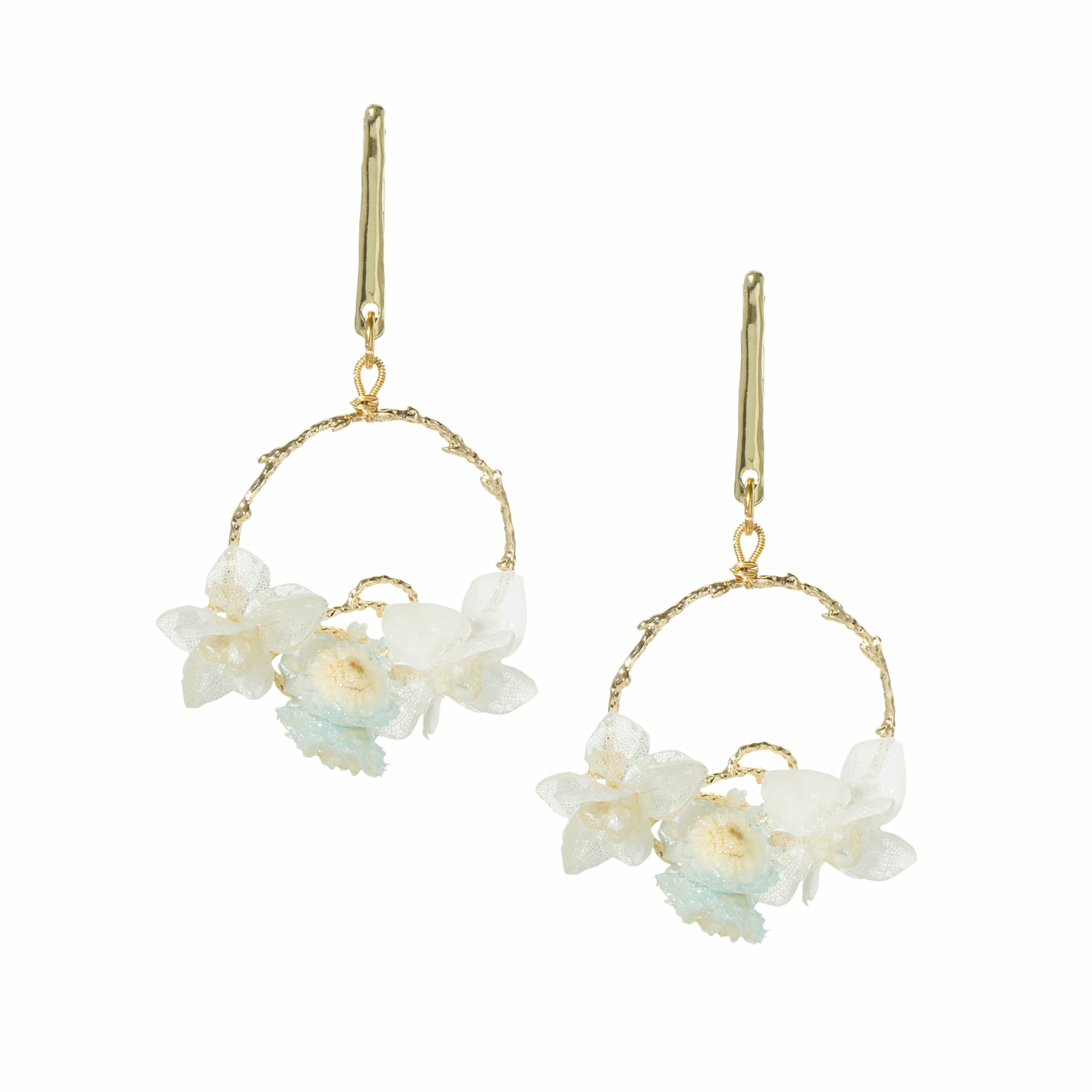 *REAL FLOWER* Aneesa Hydrangea Flower Hoop Drop Earrings