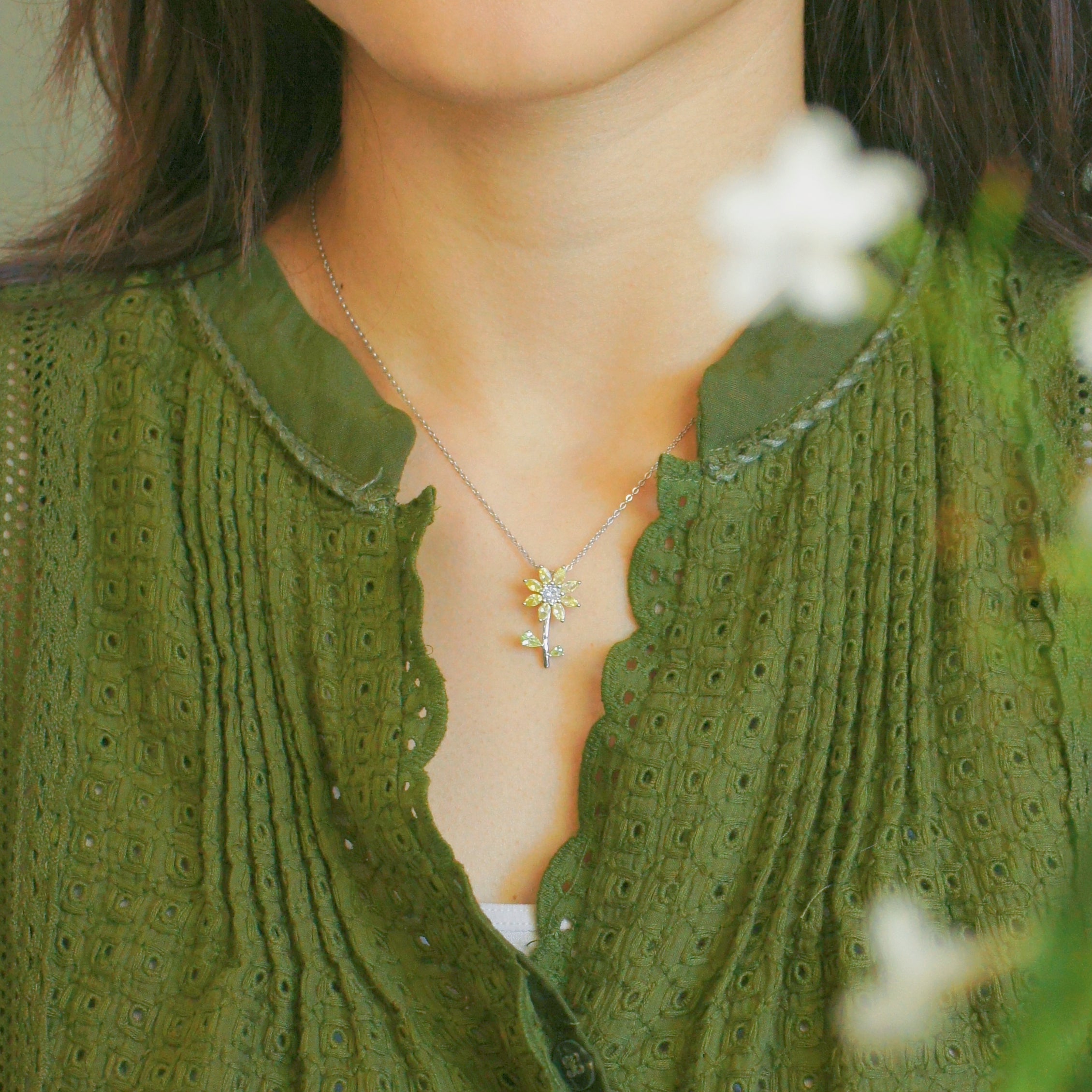 Garden Tales Crystal Daisy with Stem Pendant Necklace, Sterling Silver