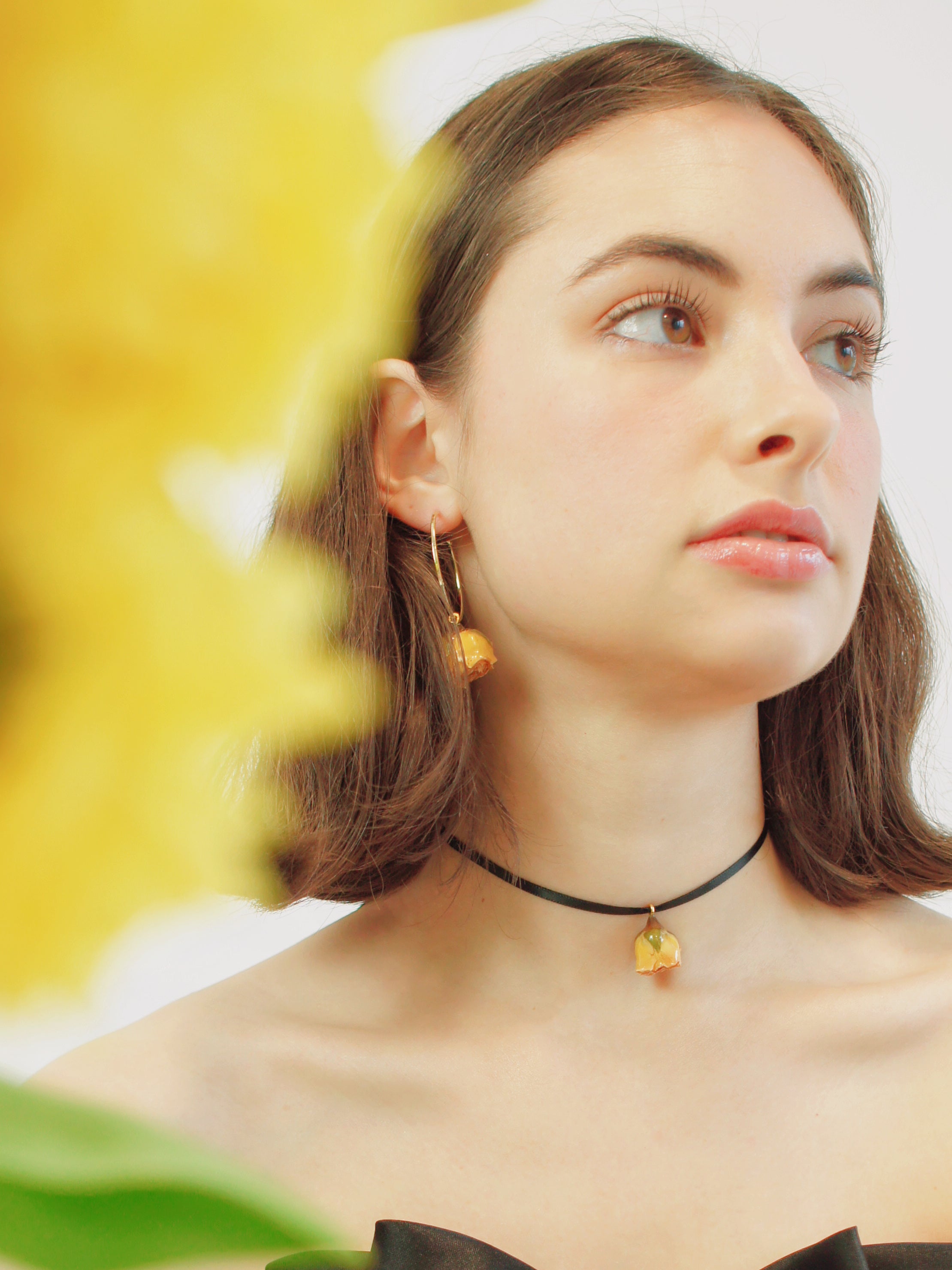 *REAL FLOWER* Rosa Korresia Yellow Rosebud Satin Ribbon Choker