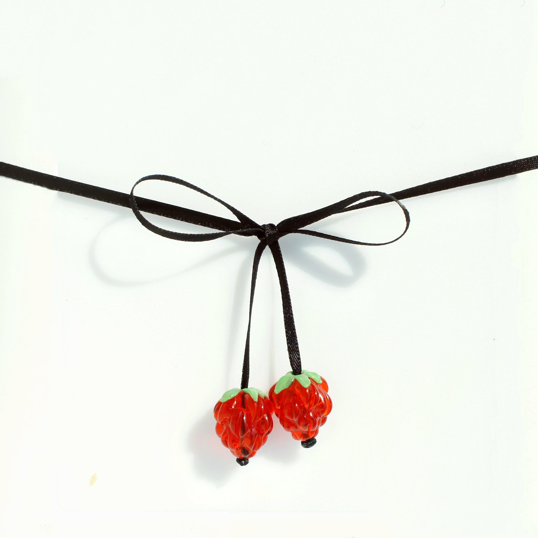 Very Berry Lampwork Glass Berries Open End Ribbon Choker