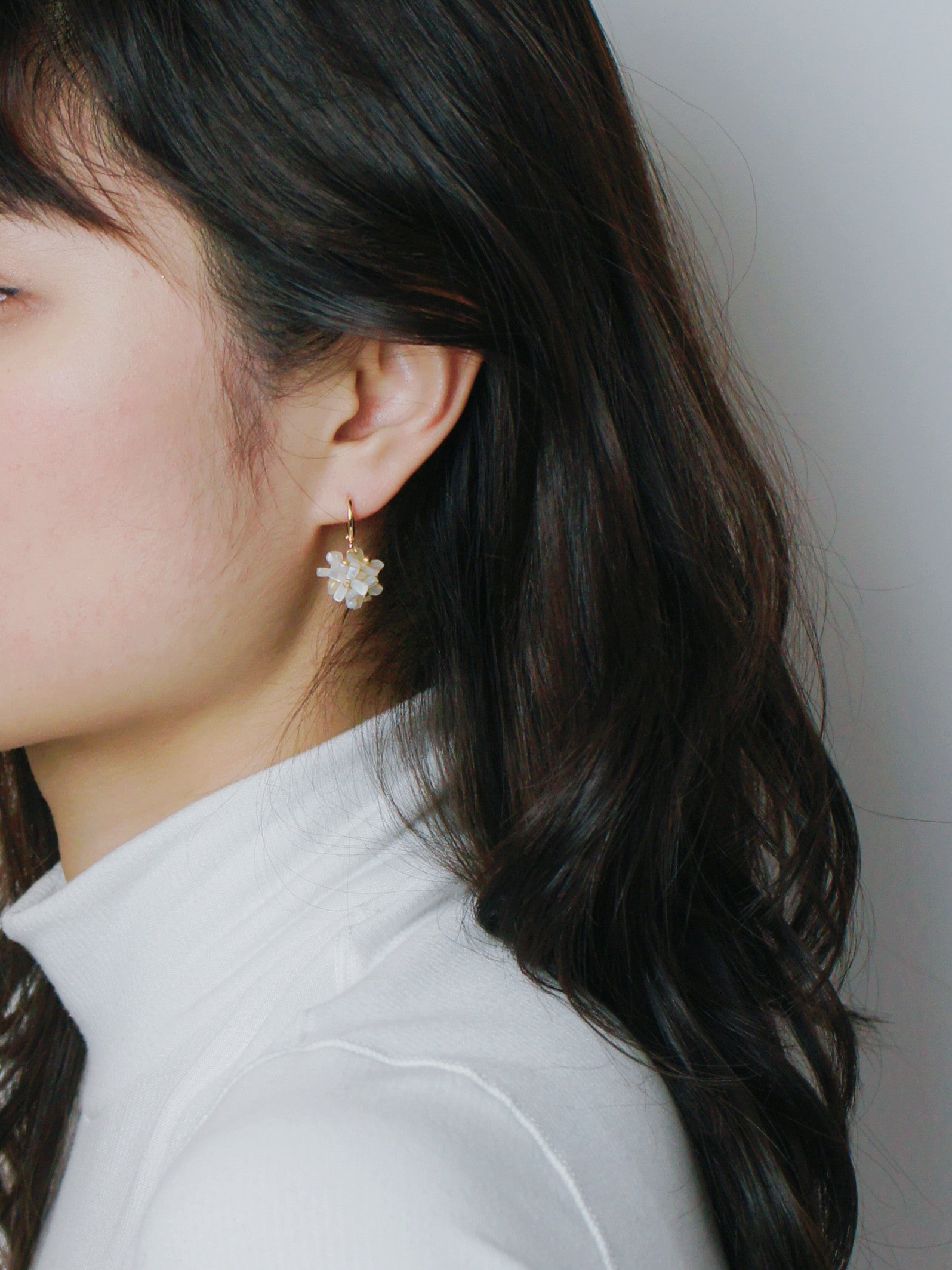 Inflorescence Mellow Yellow Mother of Pearl Blooming Flower Drop Earrings