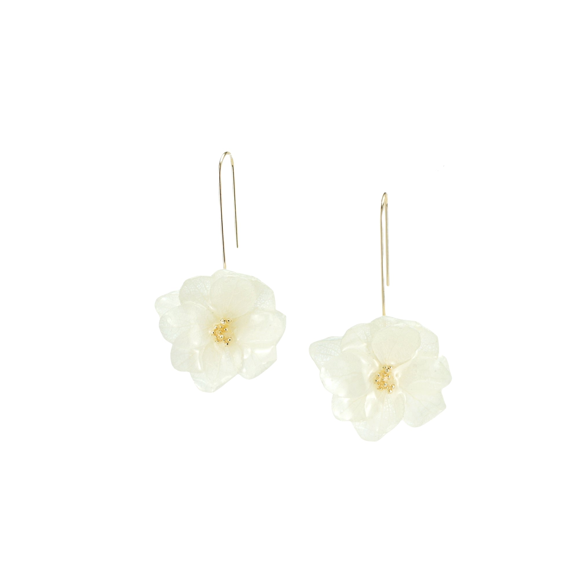 *REAL FLOWER* Annabelle Hydrangea Drop Earrings