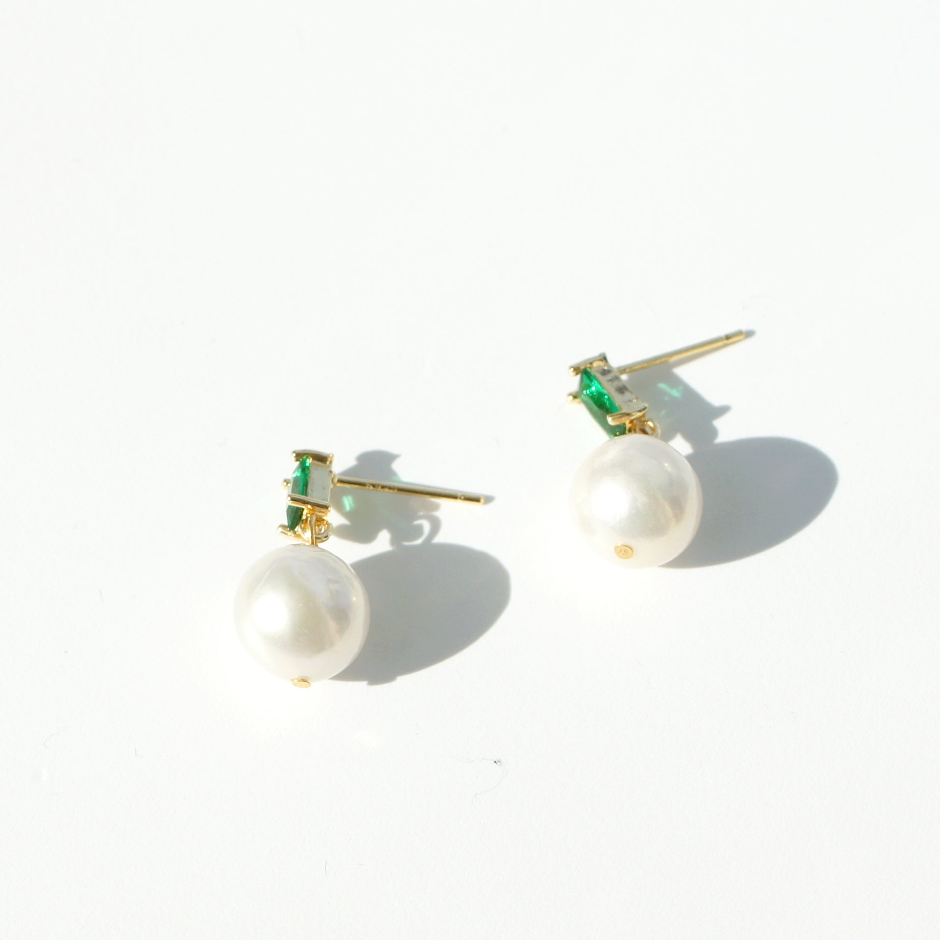 Le Petit Freshwater Pearl Drop Earrings
