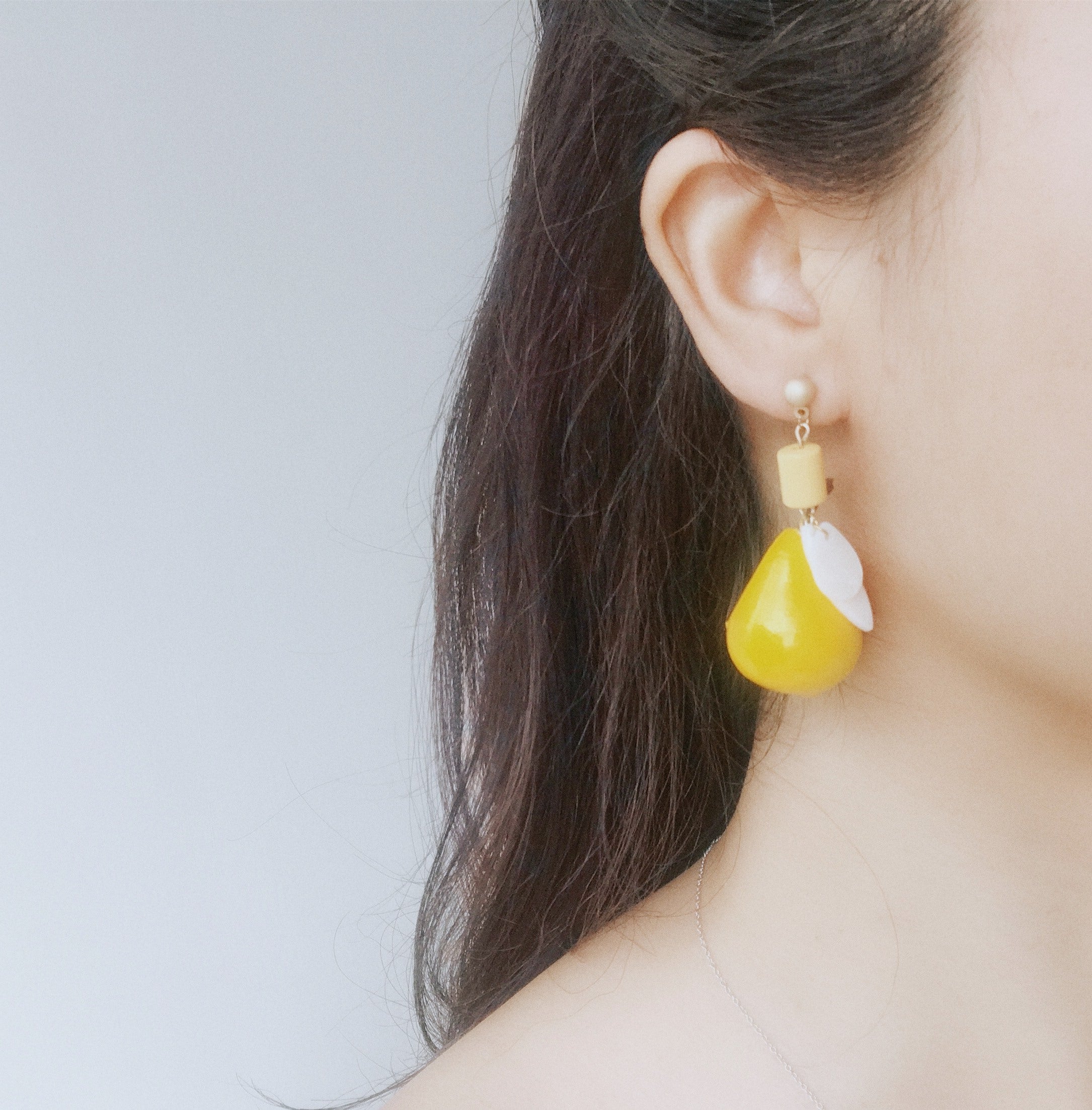 Peartini Pear Drop Earrings w-White Mother of Pearl