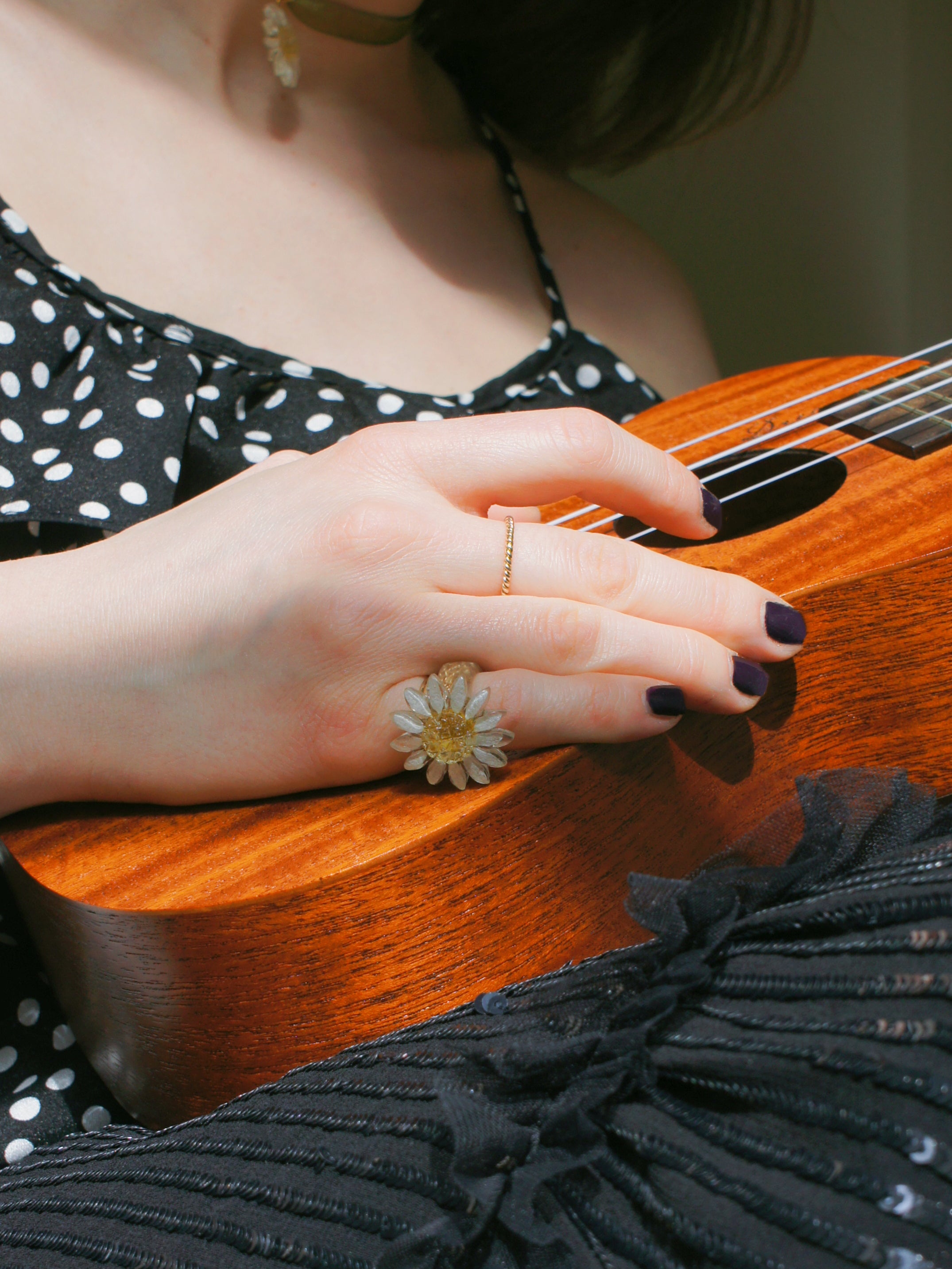 *REAL FLOWER* Reborn White Daisy Ring