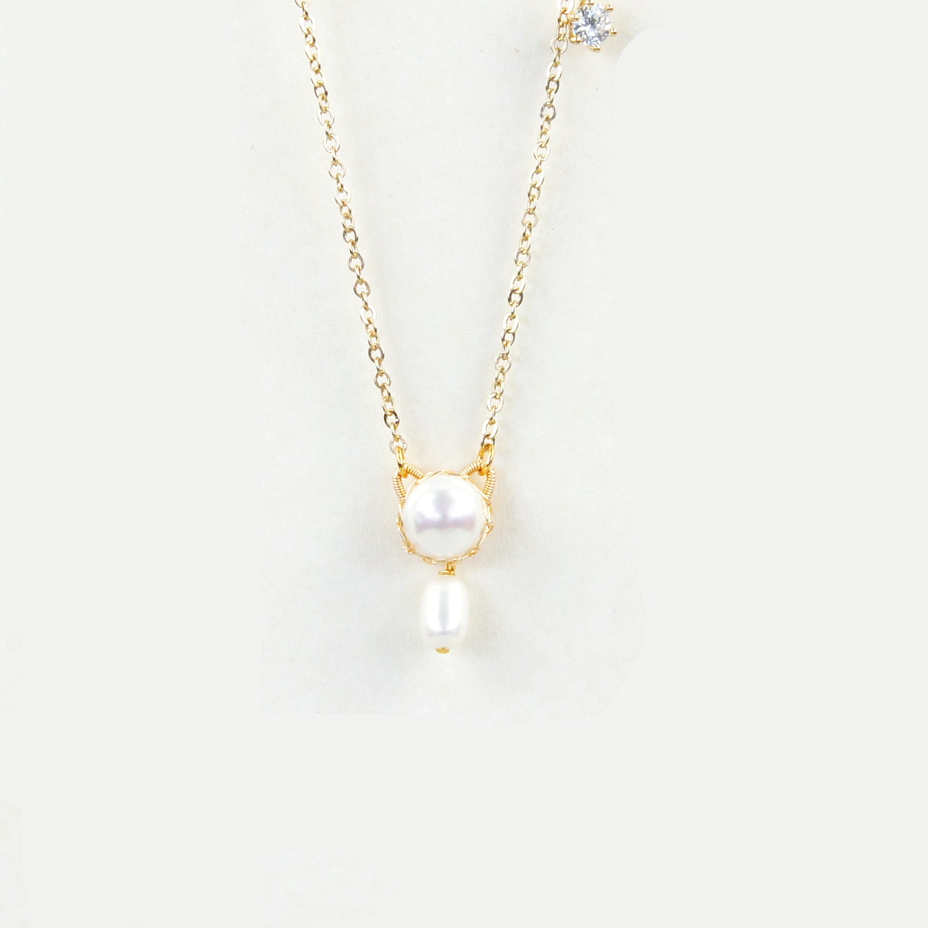 You're Purrfect 10mm Freshwater Pearl Cat Necklace