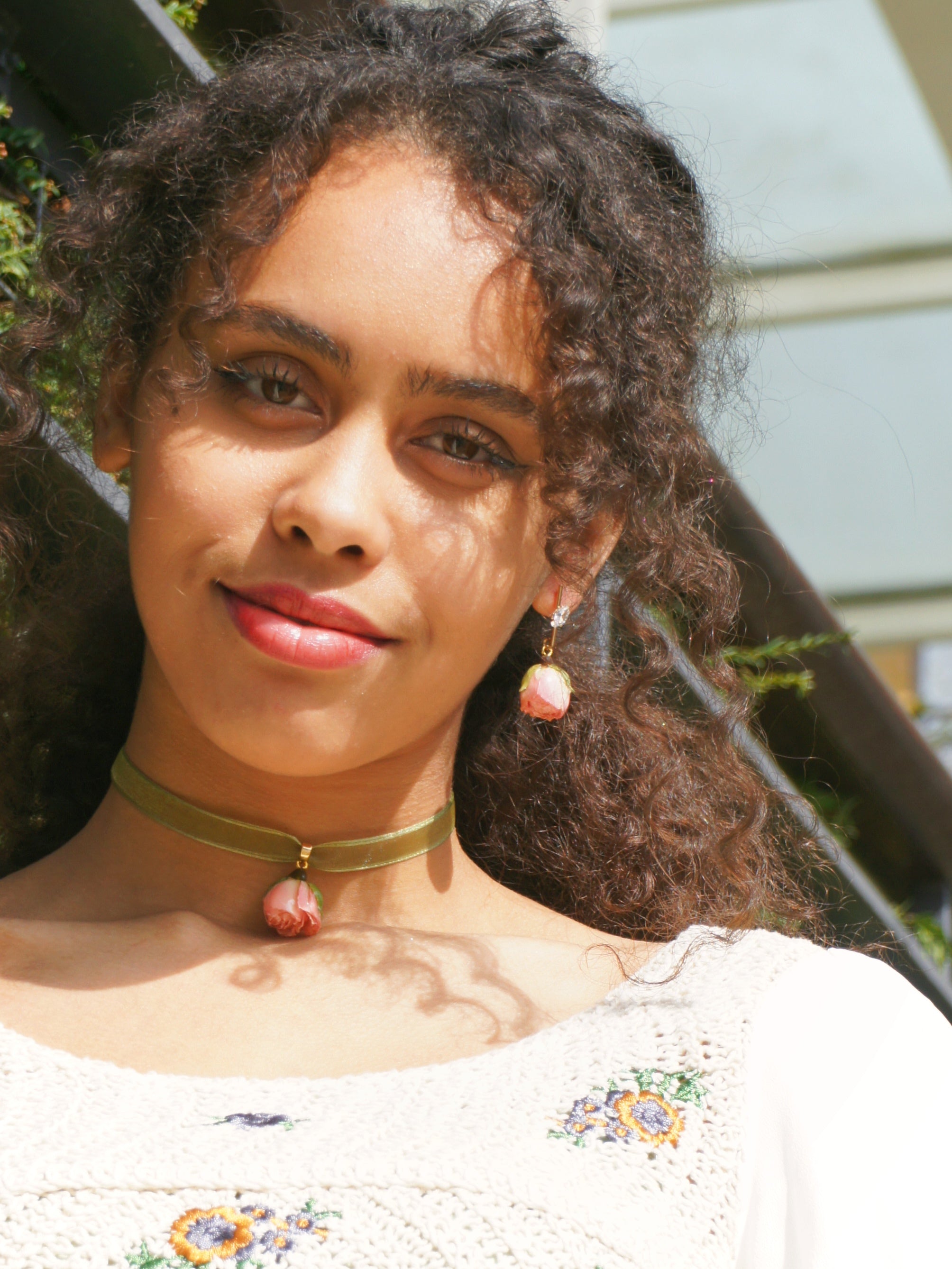 *REAL FLOWER* Rosa Brillante Rosebud Drop Earrings with Golden Stem and Crystal Leaf