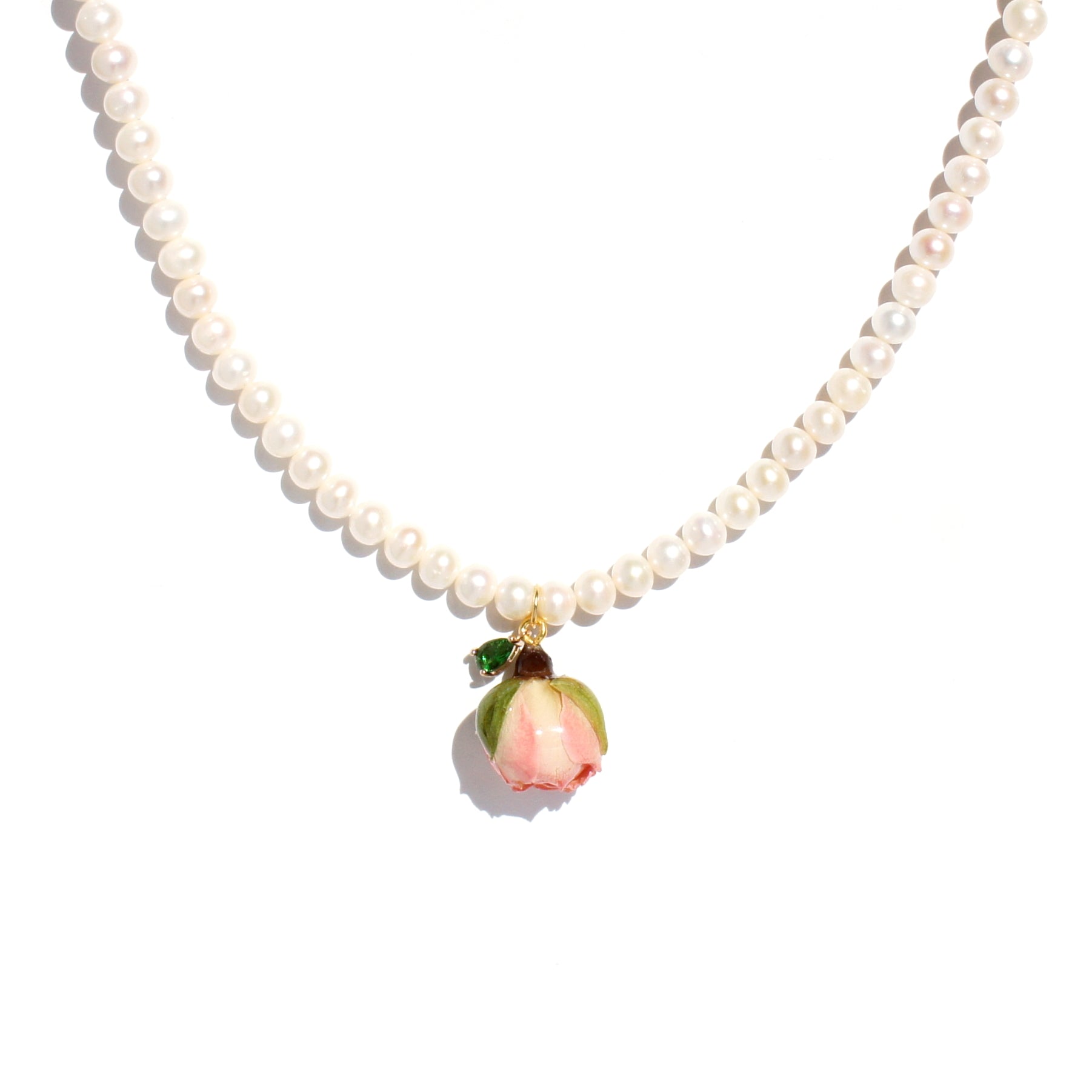 *REAL FLOWER* Bella Rosa Rosebud and Freshwater Pearl Necklace with Green Crystal