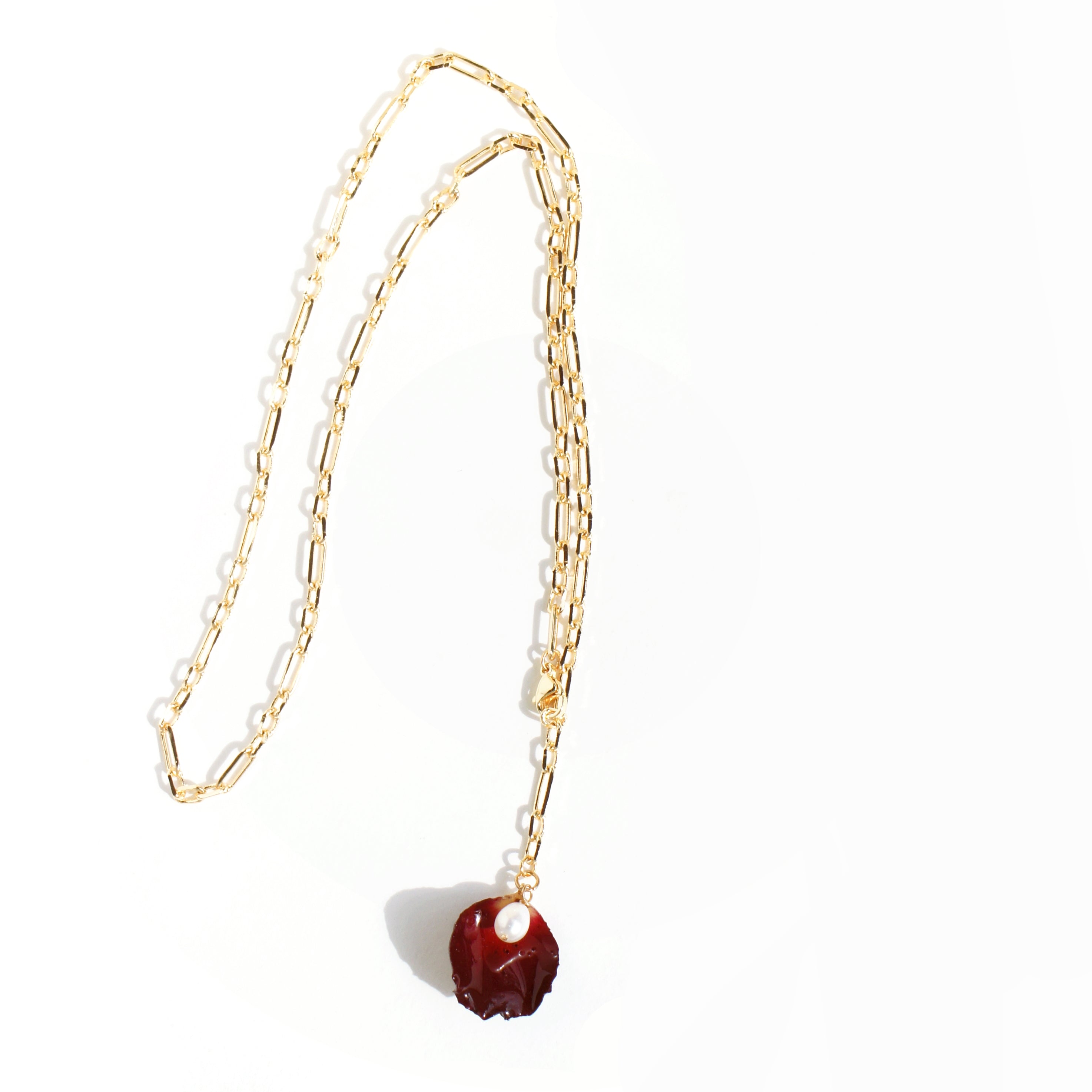 *REAL FLOWER* Grande Amore Rose Petal and Freshwater Pearl Chain Necklace