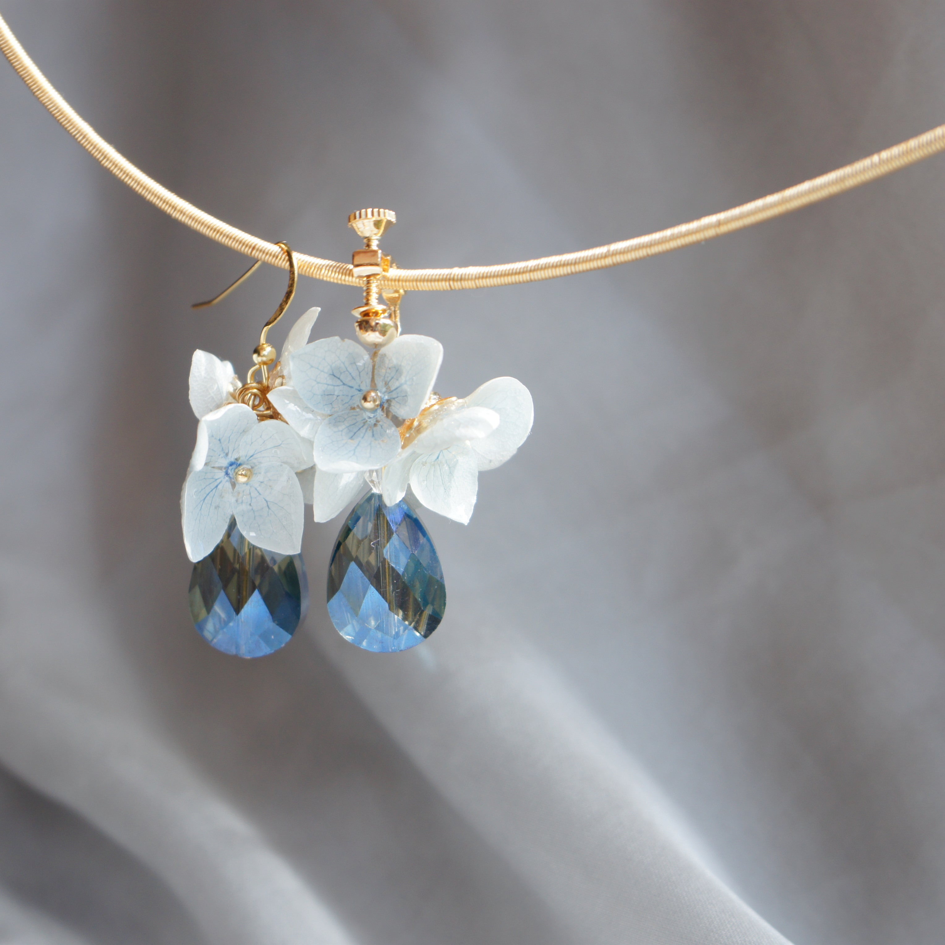 *REAL FLOWER* In the Dusk Hydrangea and Crystal Drop Earrings