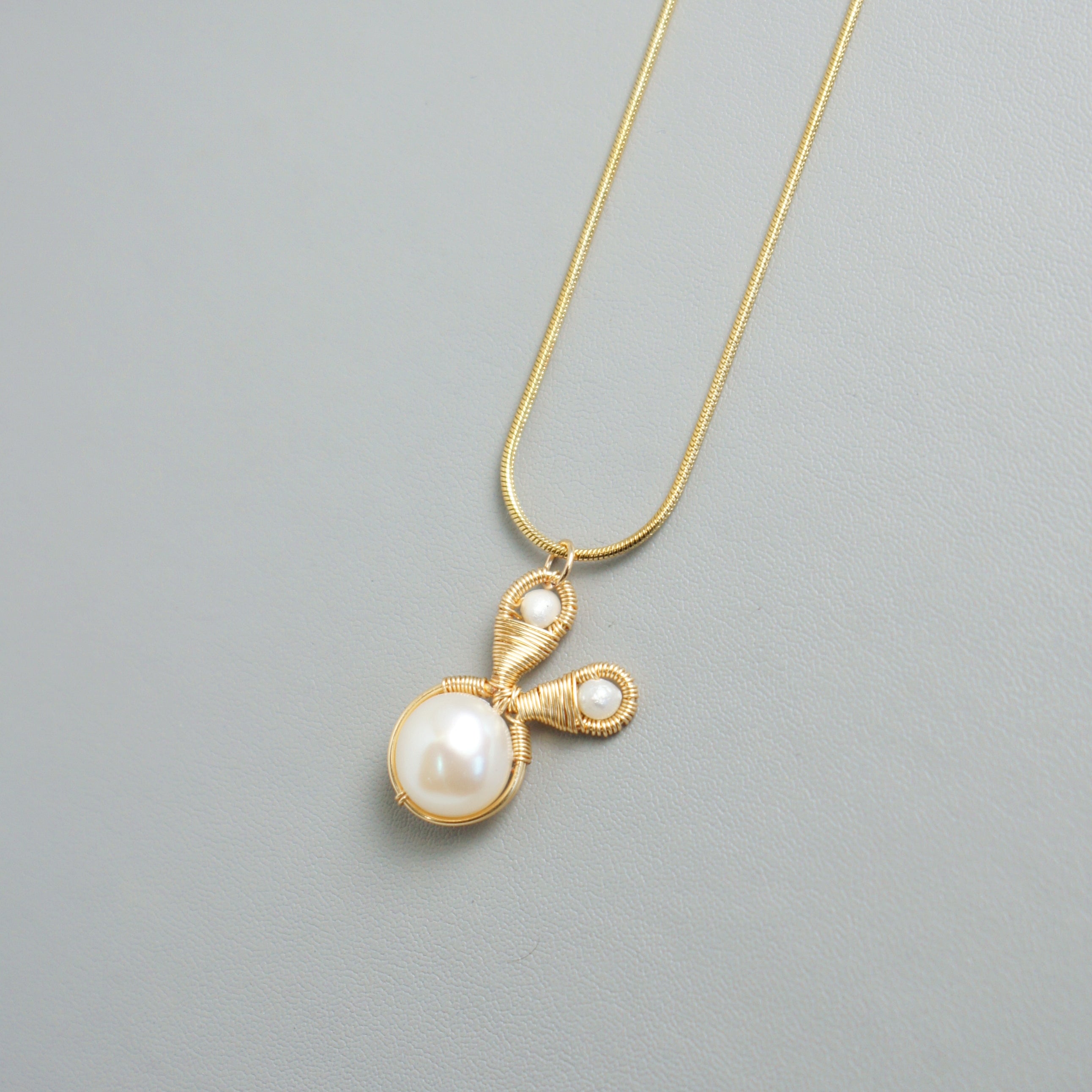 [Lunar New Year Special] Freshwater Pearl Bunny Pendant Necklace