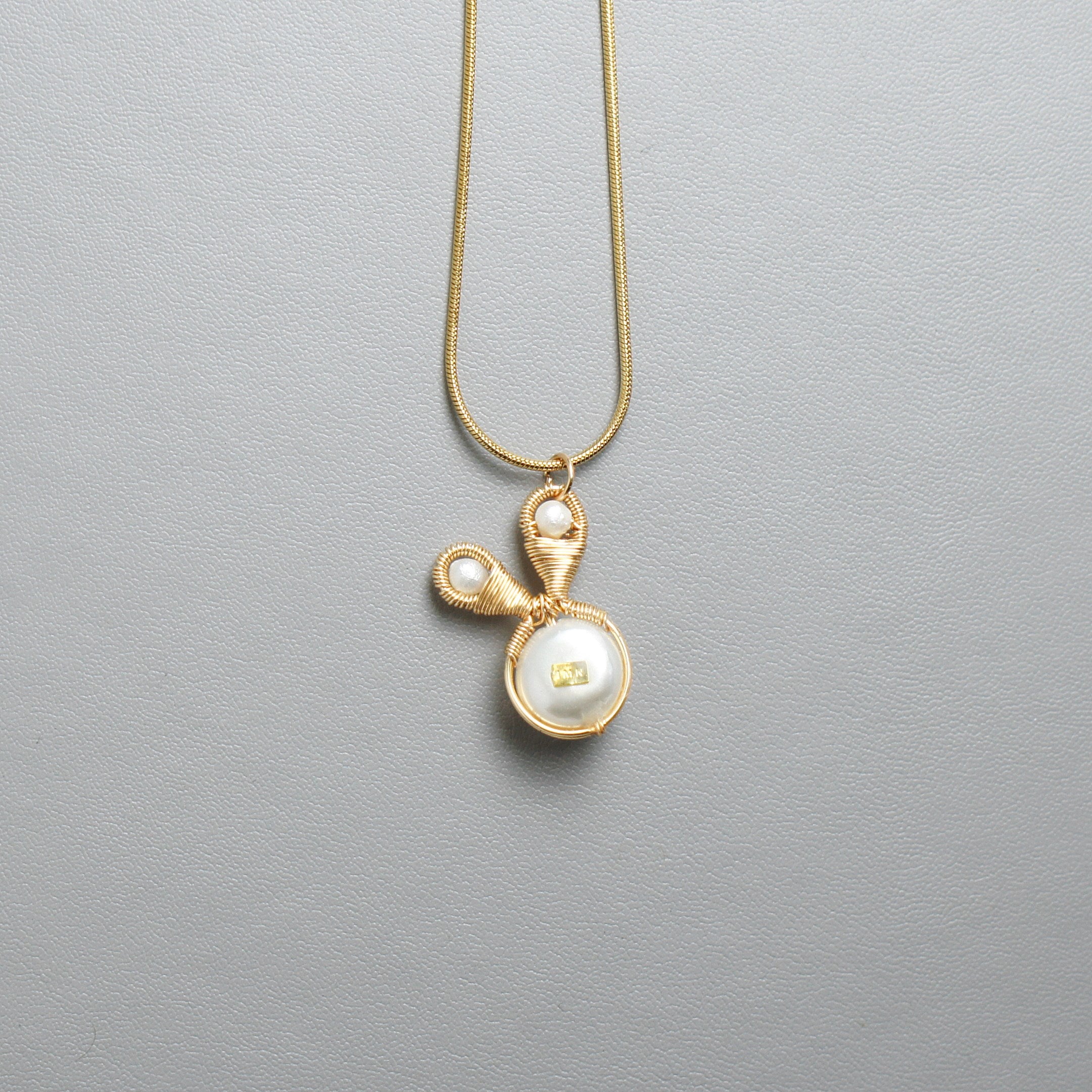 [Lunar New Year Special] Freshwater Pearl Bunny Pendant Necklace