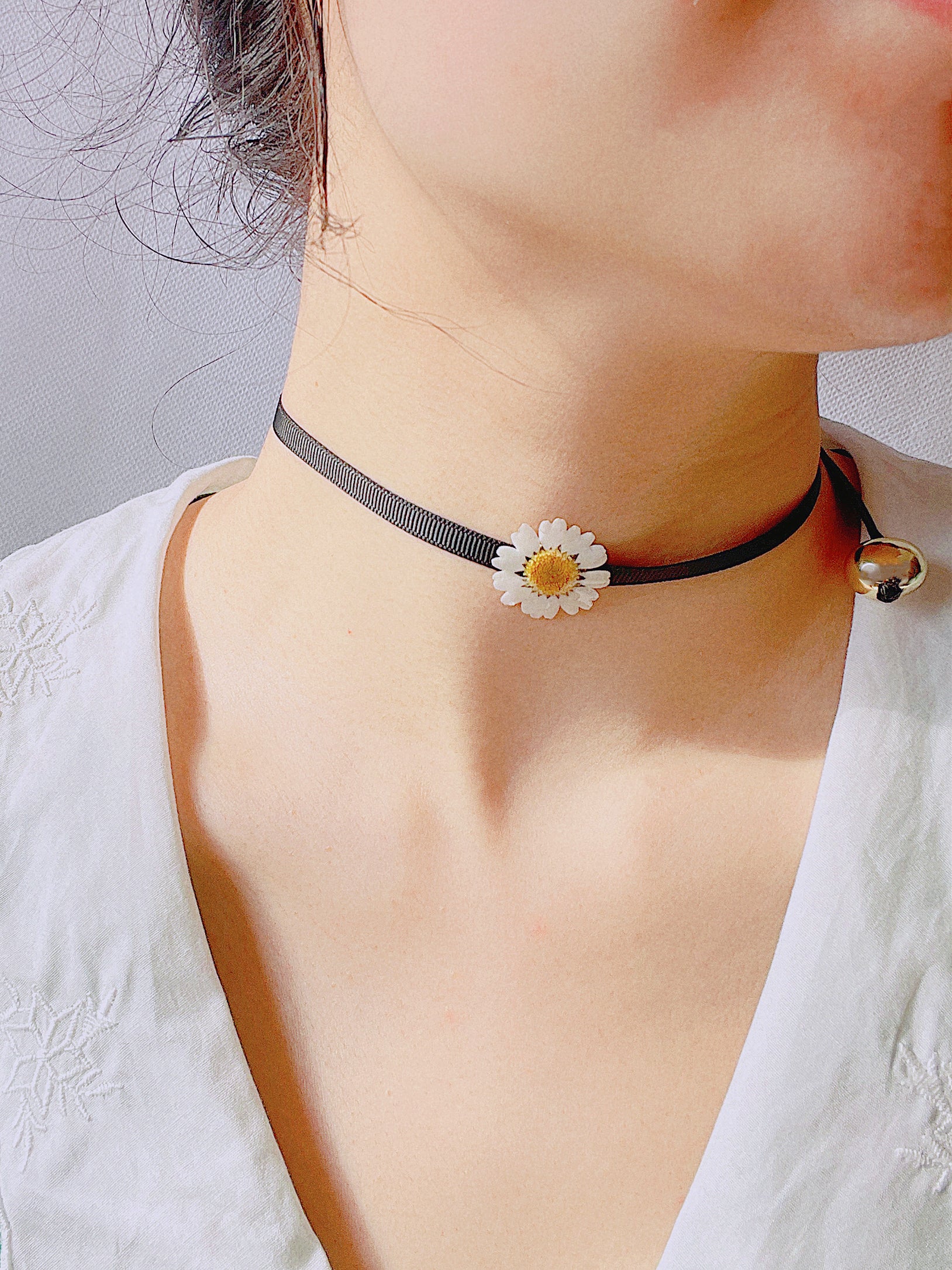 *REAL FLOWER* White Daisy Ribbon-tie Choker Necklace