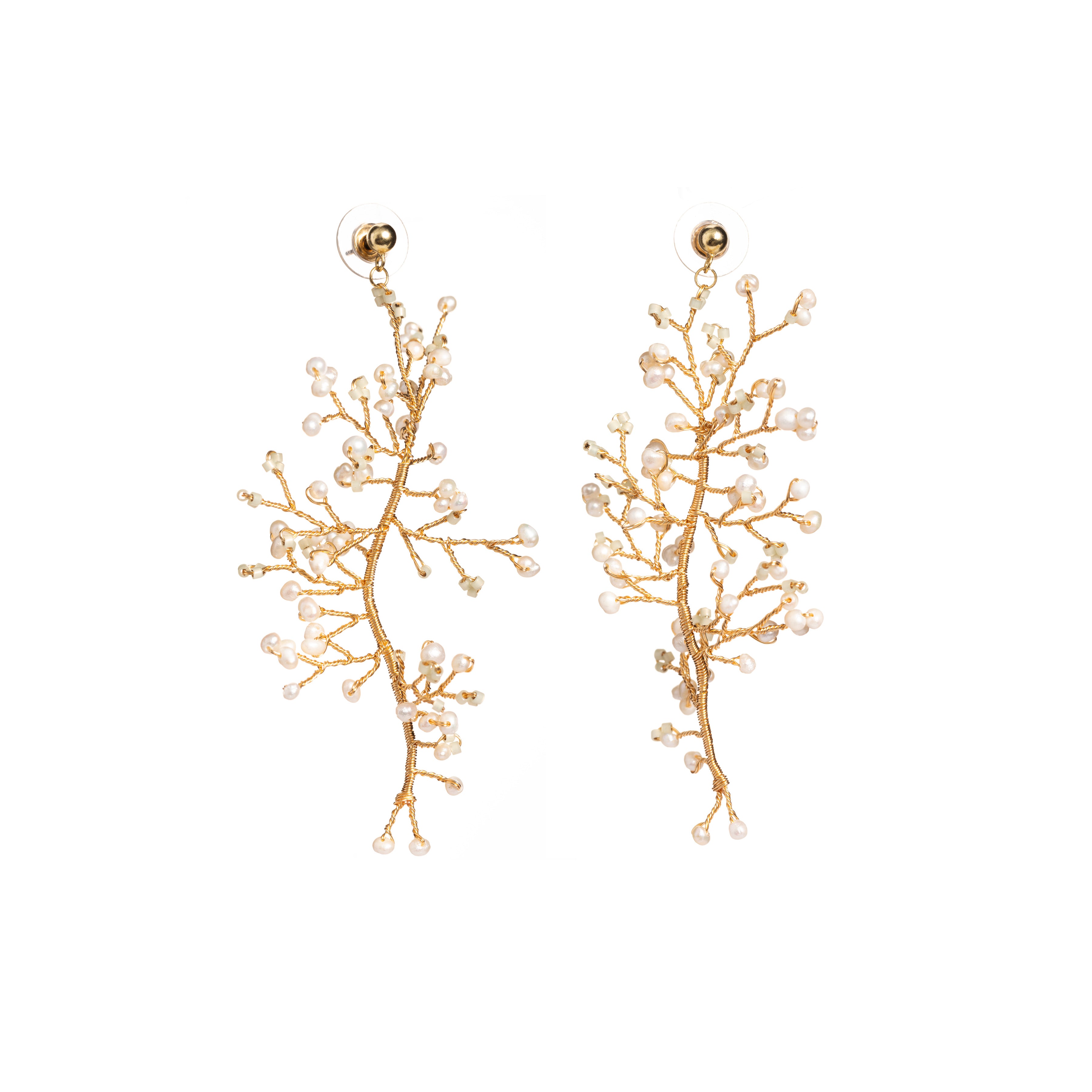 Soft Rime Freshwater Pearl-embellished Pine Branch Drop Earring