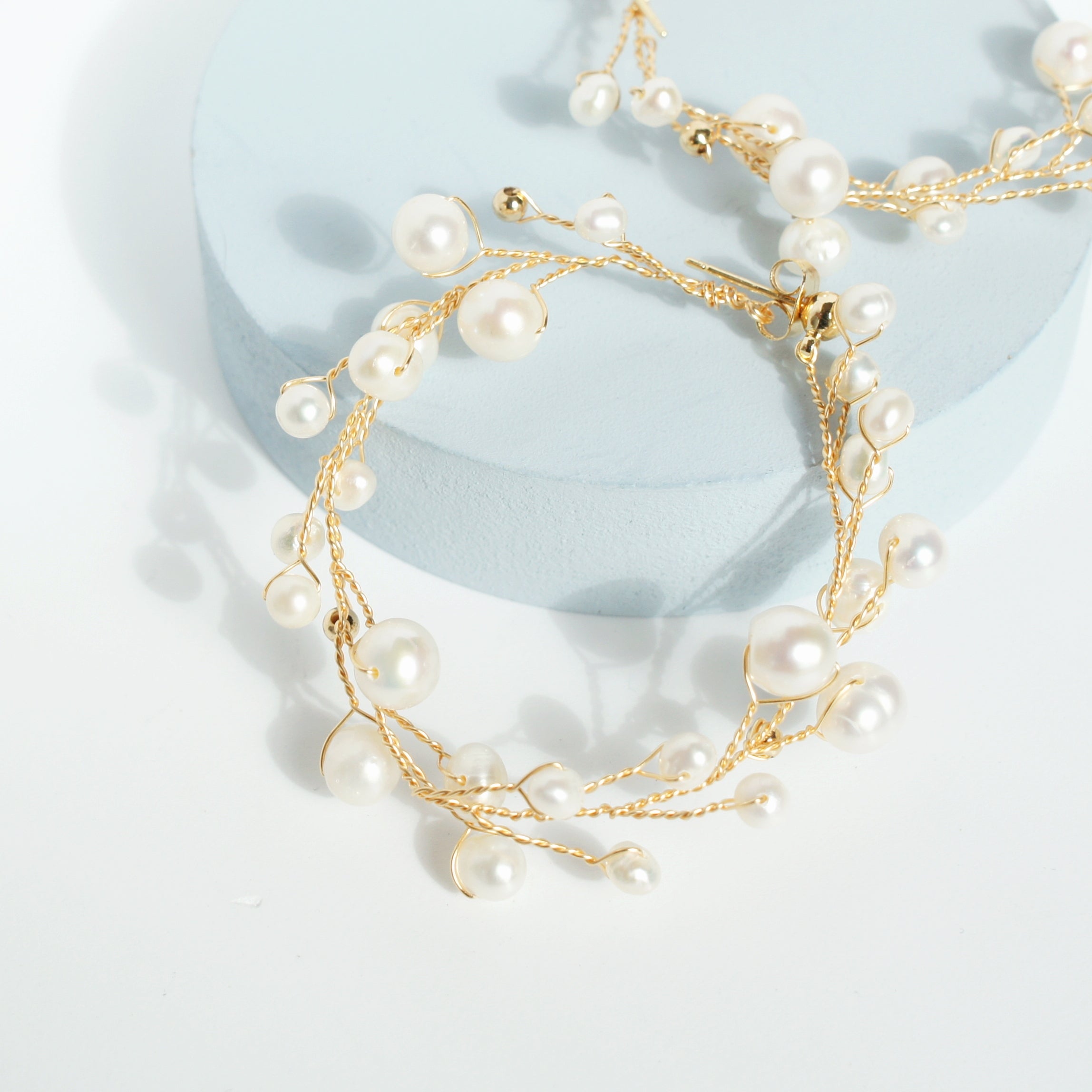 Soft Rime Freshwater Pearl Hoop Earrings