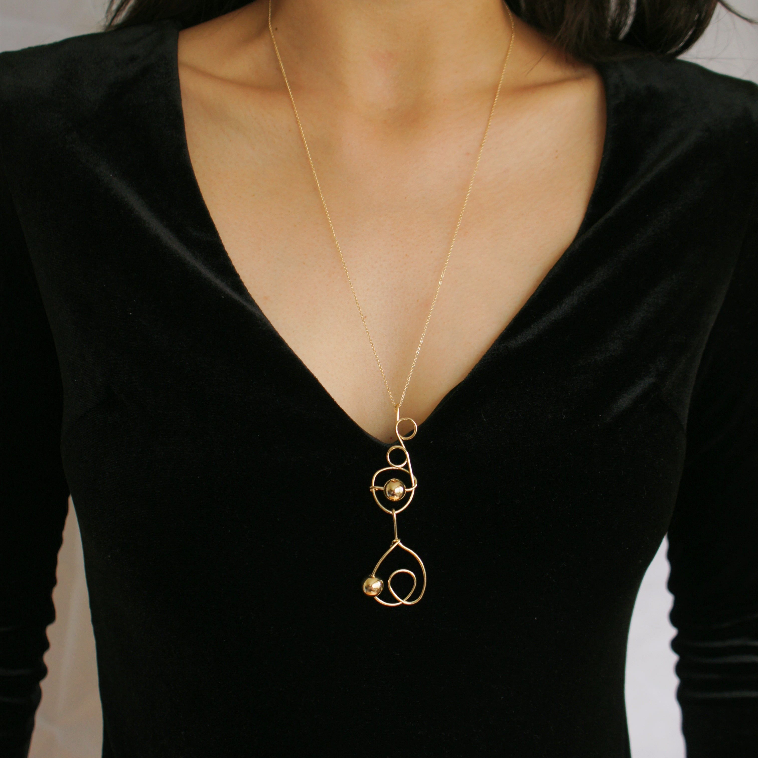 Solaris Golden Pendant Necklace