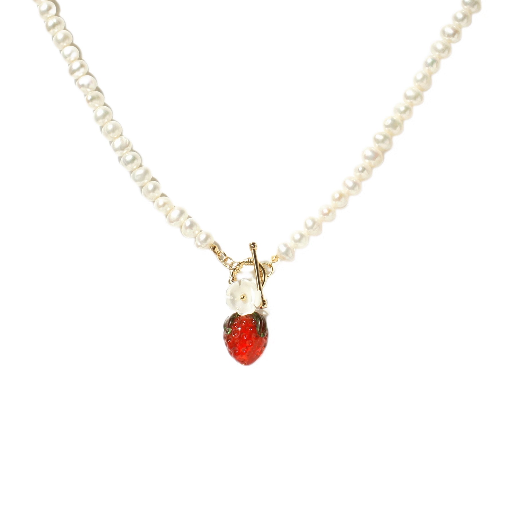 Strawberry pearl necklace deals